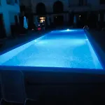 Amara в 10 Sunny Apartmán *