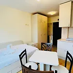 Amara в 10 Sunny Apartmán Sluneční pobřeží