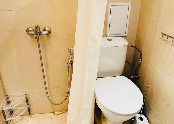 Amara в 10 Sunny Σάνι Μπιτς