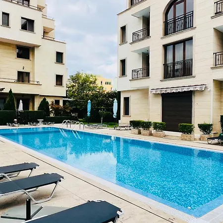 Apartament Amara в 10 Sunny *