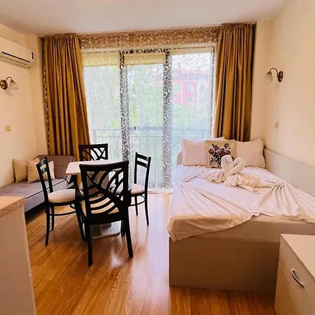 Apartament Amara в 10 Sunny