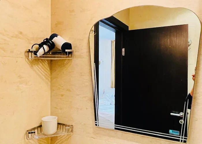 Amara в 10 Sunny 公寓 *